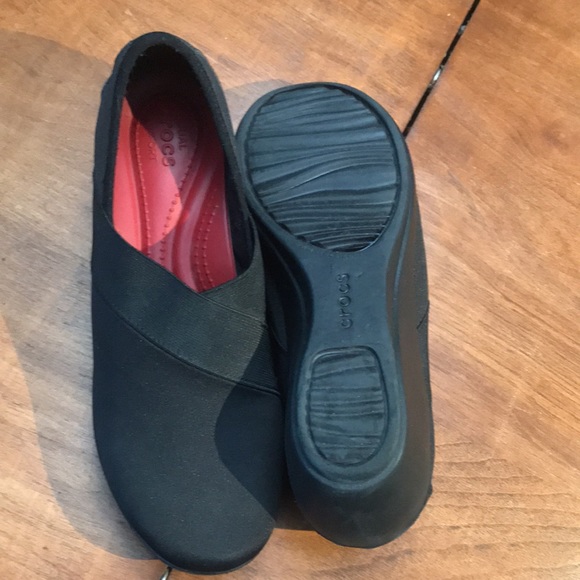 Ladies Crocs Clogs with Neoprene Upper - Picture 15 of 16